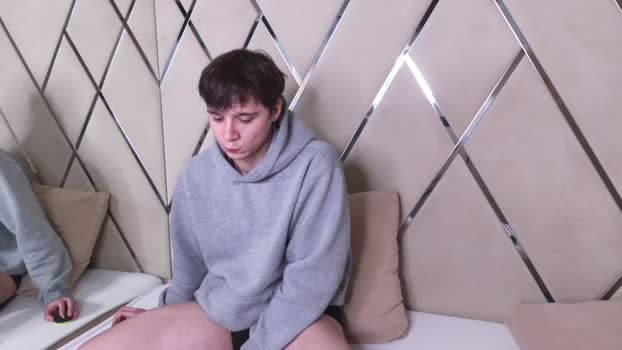 hugebangins_ spank Webcam SHOW @ Chaturbate 26-10-2025