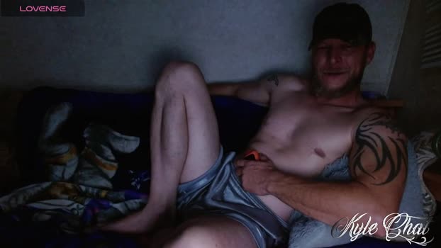 kylechat jackoff Webcam SHOW @ Chaturbate 26-10-2025