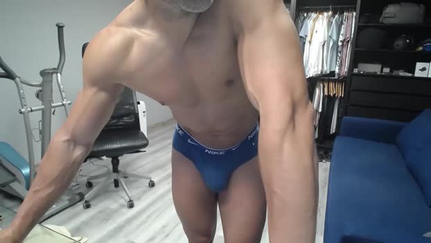 latino23bom prettyface Webcam SHOW @ Chaturbate 26-10-2025