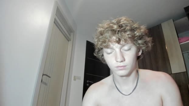 leo_wildd fuckme Webcam SHOW @ Chaturbate 26-10-2025
