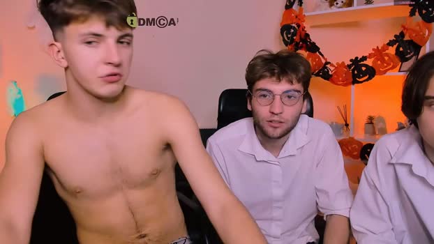 travis_wolf_ spank Webcam SHOW @ Chaturbate 27-10-2025