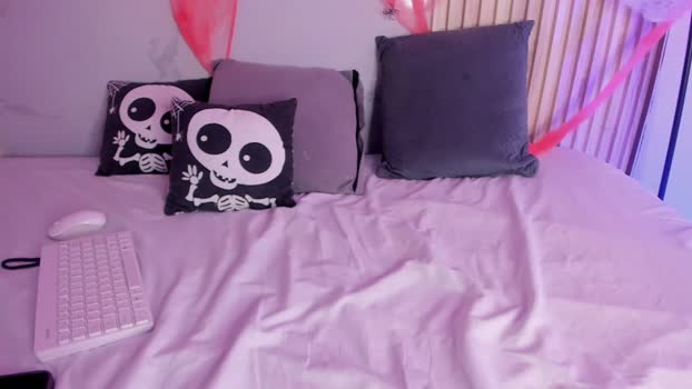 emmaclark_1 gay Webcam SHOW @ Chaturbate 28-10-2025