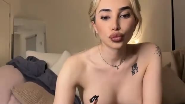 lexii_23 spanking Webcam SHOW @ Chaturbate 28-10-2025