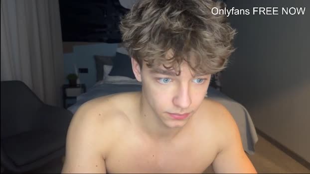 lukedesirable wank Webcam SHOW @ Chaturbate 27-10-2025