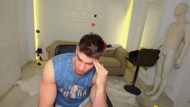 maxkaiden fingering Webcam SHOW @ Chaturbate 28-10-2025