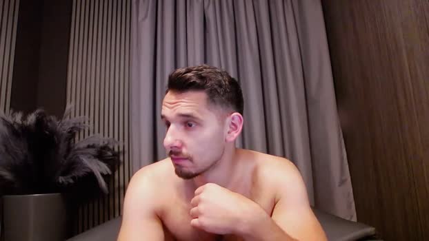antoniovalentinidiamond big Webcam SHOW @ Chaturbate 28-10-2025