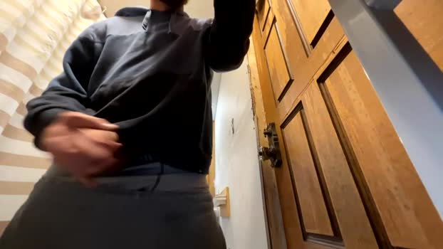 daddydic120402 striptease Webcam SHOW @ Chaturbate 28-10-2025