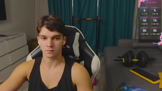 james_friends toys Webcam SHOW @ Chaturbate 28-10-2025