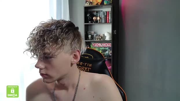 kirill_20_cm wank Webcam SHOW @ Chaturbate 30-10-2025