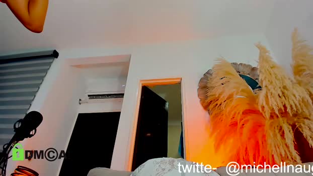 michellnaug natural Webcam SHOW @ Chaturbate 30-10-2025
