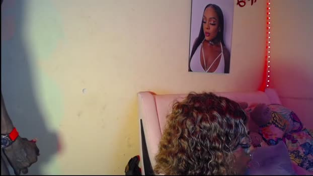 butterfly_rouse lick Webcam SHOW @ Chaturbate 30-10-2025
