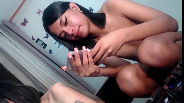 lesi_trisha nasty Webcam SHOW @ Chaturbate 01-11-2025