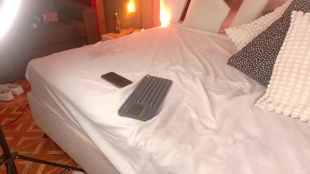nahomicampbell_ show Webcam SHOW @ Chaturbate 31-10-2025