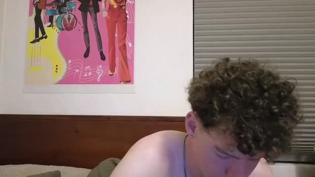 xxginger_ kiss Webcam SHOW @ Chaturbate 02-11-2025