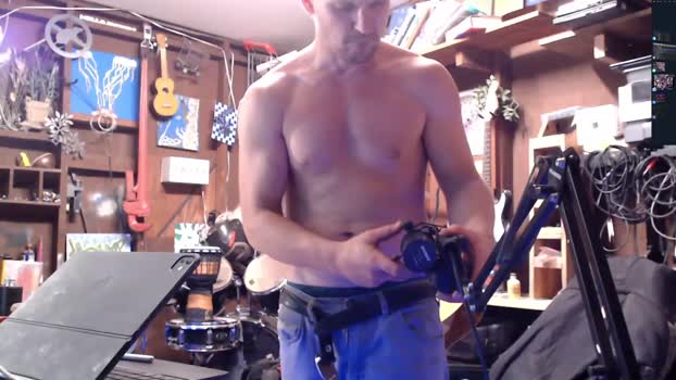 jameswebbscope natural Webcam SHOW @ Chaturbate 03-11-2025