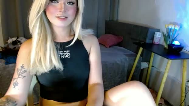 katykiat spanking Webcam SHOW @ Chaturbate 03-11-2025