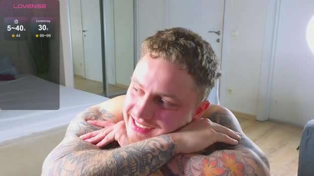 mike___magic jerking Webcam SHOW @ Chaturbate 03-11-2025