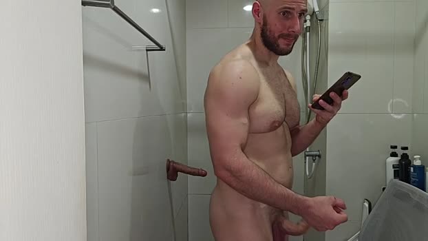 baldyboyy Topless Webcam SHOW @ Chaturbate 04-11-2025