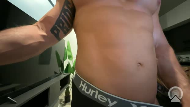 damnimhandsome25 sexy Webcam SHOW @ Chaturbate 04-11-2025