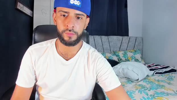 dcollins_ Cam Webcam SHOW @ Chaturbate 04-11-2025
