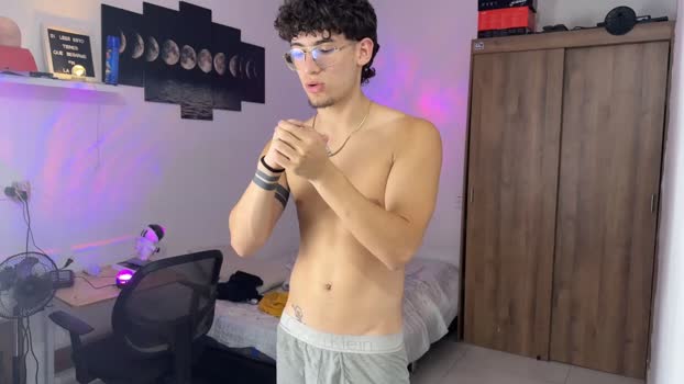 kisan_smith moan Webcam SHOW @ Chaturbate 04-11-2025
