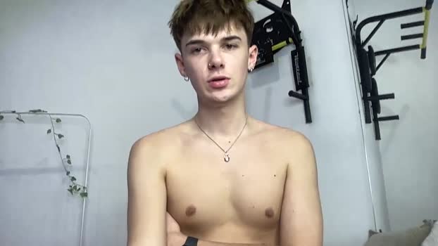yoursweetyguy bj-dildo Webcam SHOW @ Chaturbate 03-11-2025