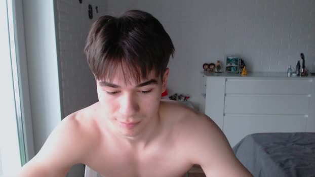 charleshanson69 show Webcam SHOW @ Chaturbate 06-11-2025