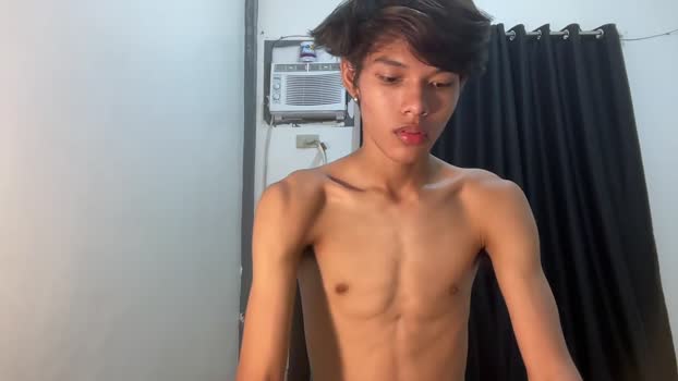 slim_sensation fuckface Webcam SHOW @ Chaturbate 05-11-2025