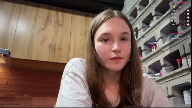 nloraaa tits Webcam SHOW @ Chaturbate 07-11-2025
