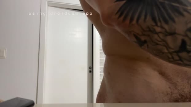 couplemuscle40 show Webcam SHOW @ Chaturbate 08-11-2025
