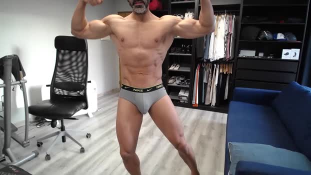 latino23bom bicurious Webcam SHOW @ Chaturbate 07-11-2025