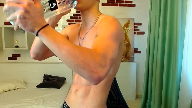 bradyflint big Webcam SHOW @ Chaturbate 09-11-2025