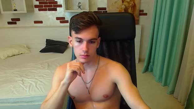 bradyflint Topless Webcam SHOW @ Chaturbate 09-11-2025