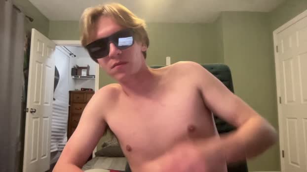 gavinnumbers natural Webcam SHOW @ Chaturbate 10-11-2025