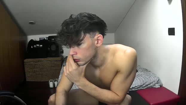 giovyyx legs Webcam SHOW @ Chaturbate 10-11-2025