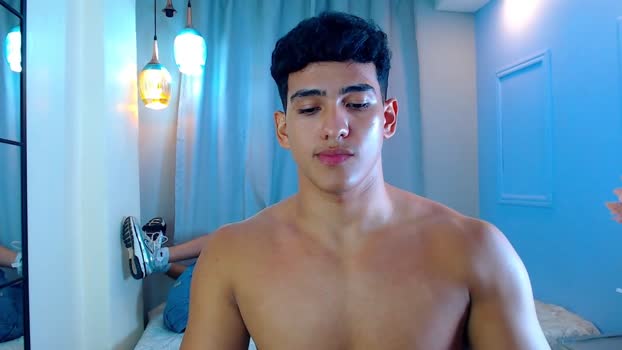 hotcrew_ show Webcam SHOW @ Chaturbate 09-11-2025