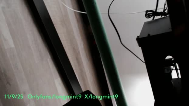 longmint96 Show Webcam SHOW @ Chaturbate 10-11-2025
