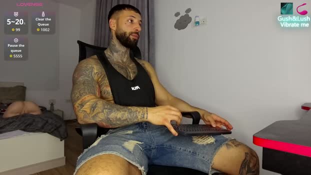 masculineguy69 spank Webcam SHOW @ Chaturbate 09-11-2025