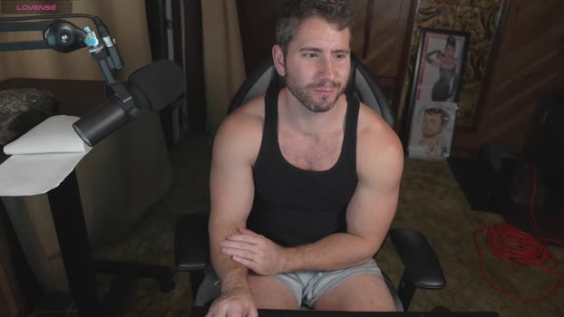 hotmuscles6t9 bigtoys Webcam SHOW @ Chaturbate 11-11-2025