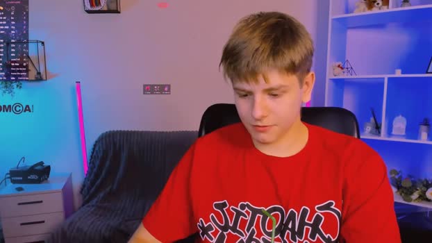 lucas_long_ toys Webcam SHOW @ Chaturbate 12-11-2025
