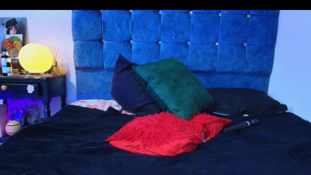 bathory_vamps juicy Webcam SHOW @ Chaturbate 12-11-2025