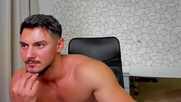 clintmasterss Webcam Webcam SHOW @ Chaturbate 13-11-2025