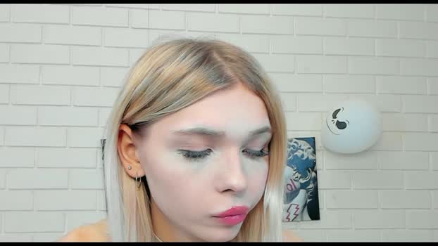 blondy_fina juicy Webcam SHOW @ Chaturbate 14-11-2025
