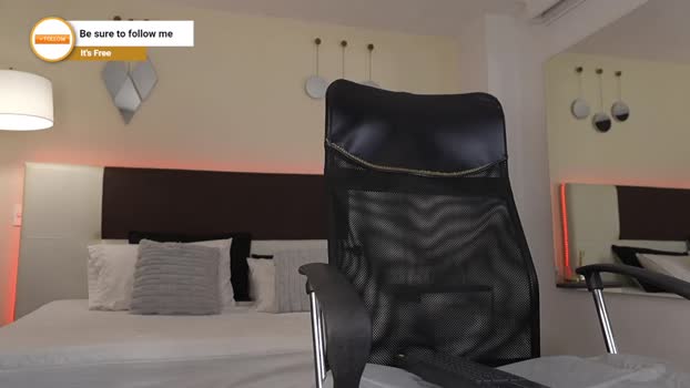 danteestone bigtoys Webcam SHOW @ Chaturbate 14-11-2025