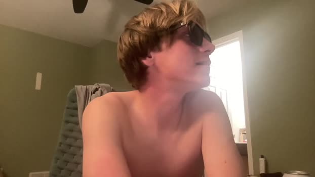 gavinnumbers fingers Webcam SHOW @ Chaturbate 15-11-2025