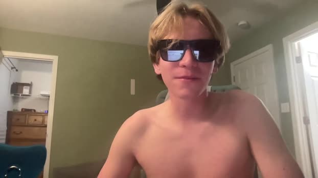 gavinnumbers love Webcam SHOW @ Chaturbate 15-11-2025