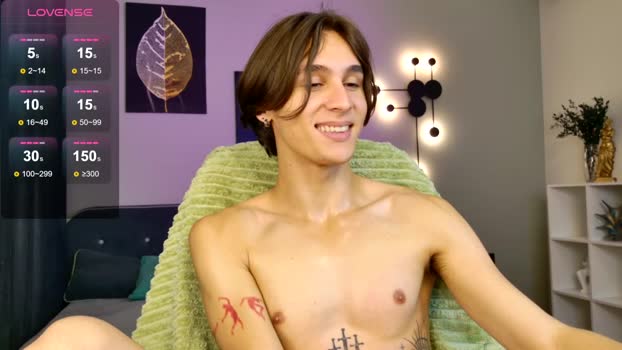 cleo_stringer_ suckshow Webcam SHOW @ Chaturbate 16-11-2025