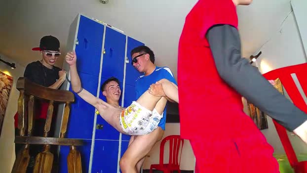 gnecos strip Webcam SHOW @ Chaturbate 15-11-2025