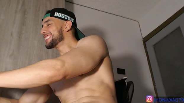 ivanhot279 toy Webcam SHOW @ Chaturbate 16-11-2025