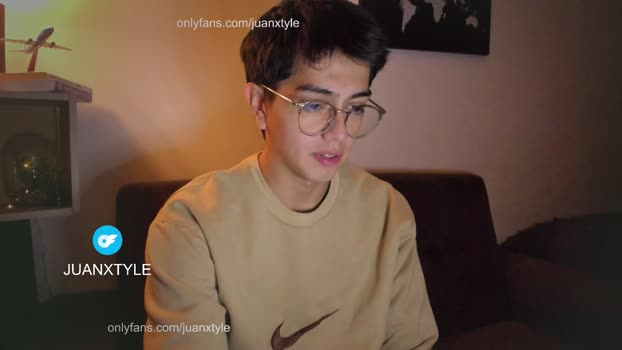 juancamroom bicurious Webcam SHOW @ Chaturbate 16-11-2025